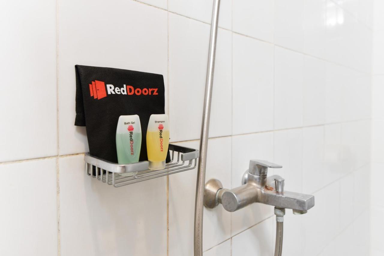 RedDoorz Plus @ Raya Legian Zewnętrze zdjęcie