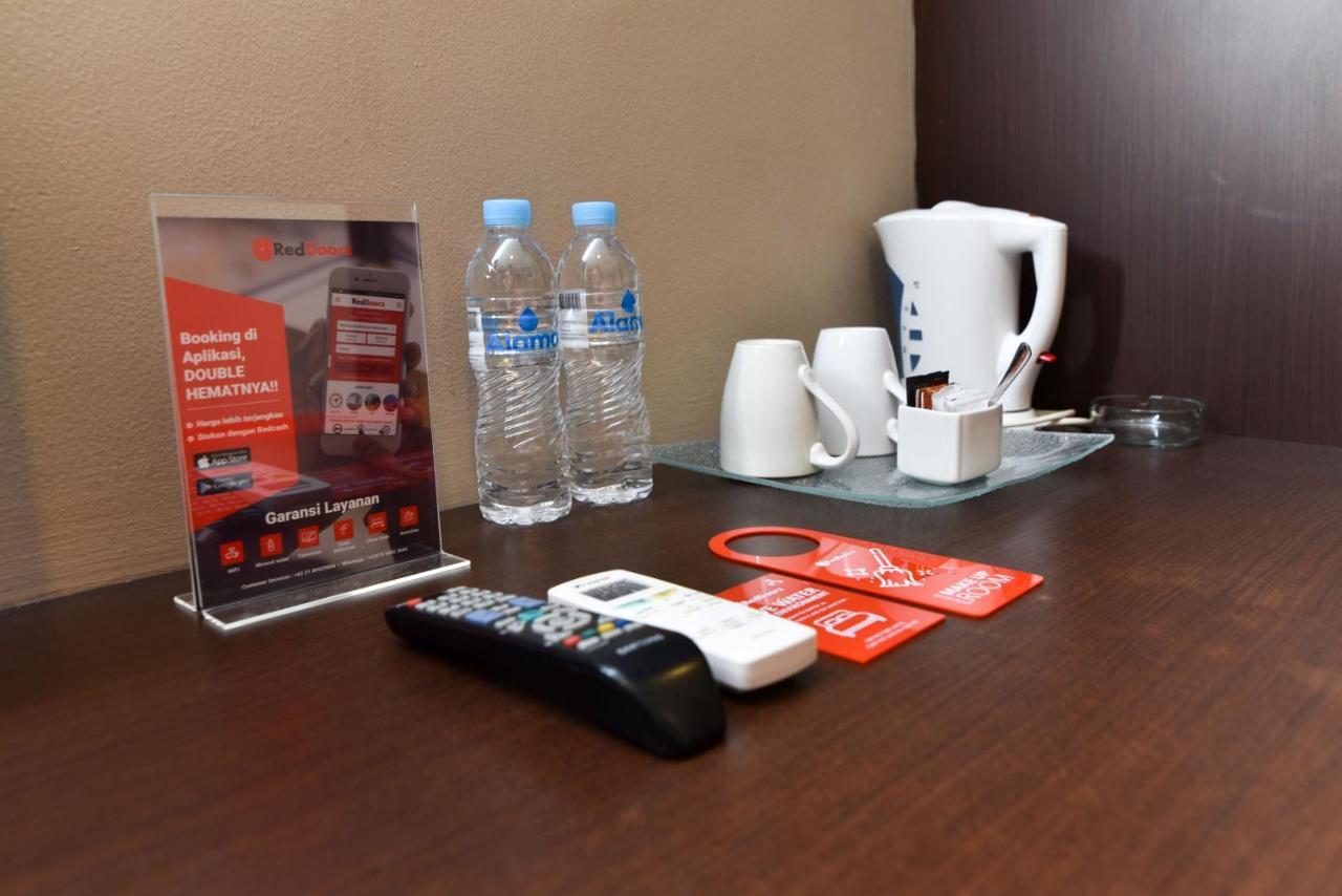 RedDoorz Plus @ Raya Legian Zewnętrze zdjęcie
