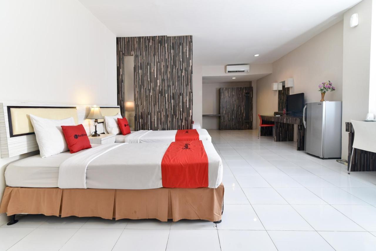 RedDoorz Plus @ Raya Legian Zewnętrze zdjęcie